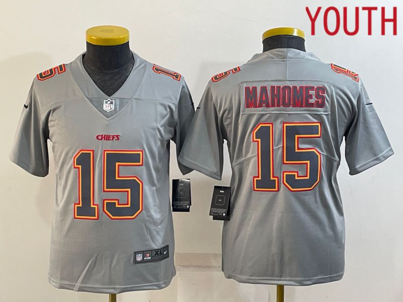 Youth Kansas City Chiefs #15 Mahomes Grey 2022 Nike Limited Vapor Untouchable NFL Jersey